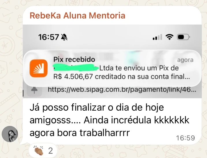 Print do depoimento de Rebeka, com dados de contato ocultos quando presentes